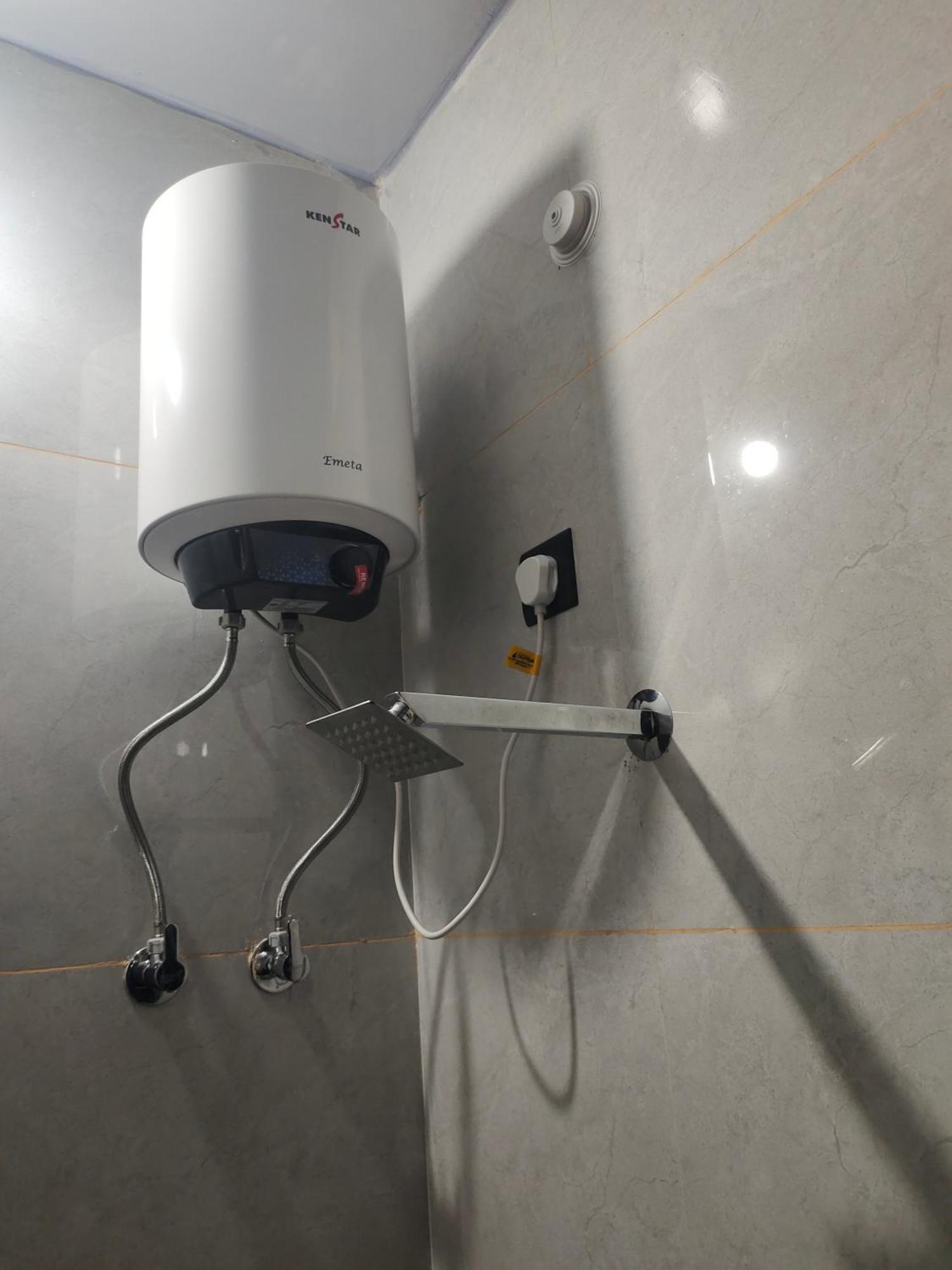 Bhavana Bhawan Hotel Vrindavan Ngoại thất bức ảnh
